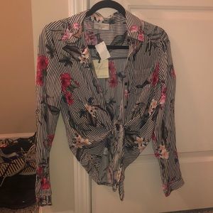 Dress forum blouse MEDIUM
